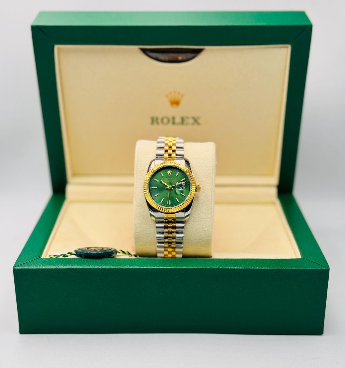 ساعة رولكس ديت نسائية فاخرة دائرية ستانلس ستيل بمينا أخضر زمردي