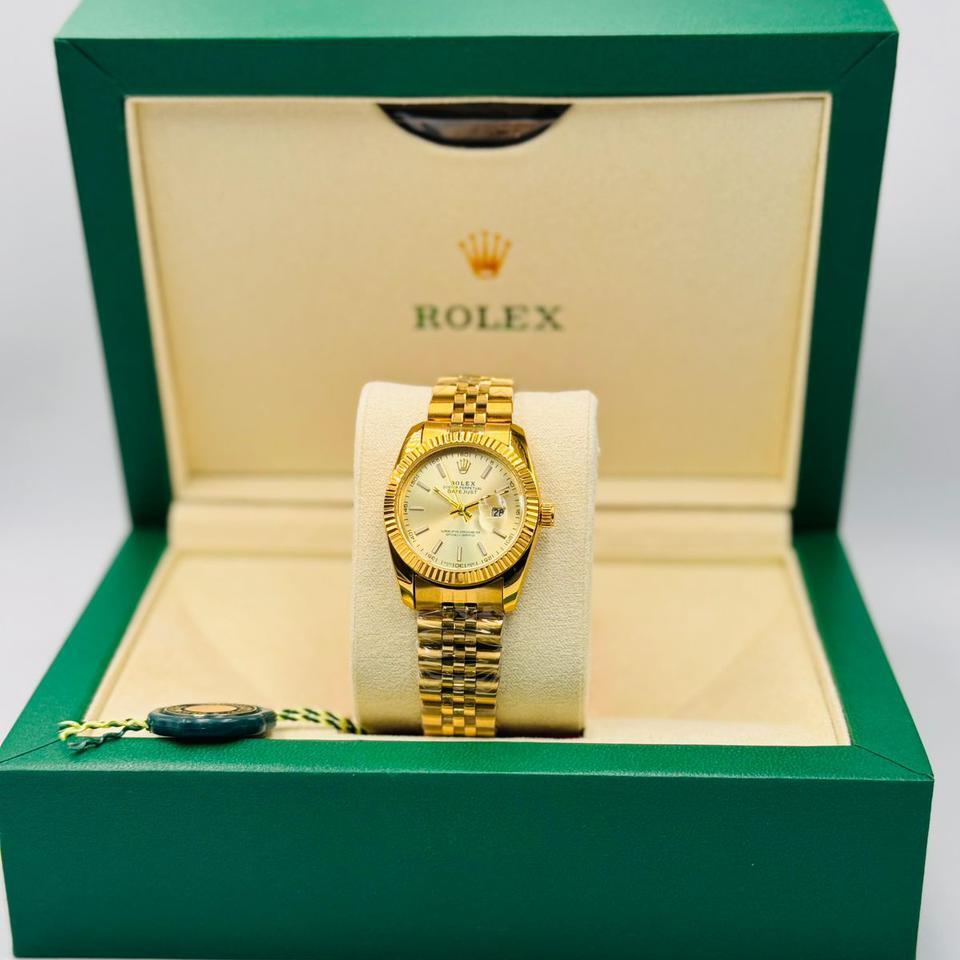 ساعة رولكس ديت جست الفاخرة بفيلم بمينا شامباني